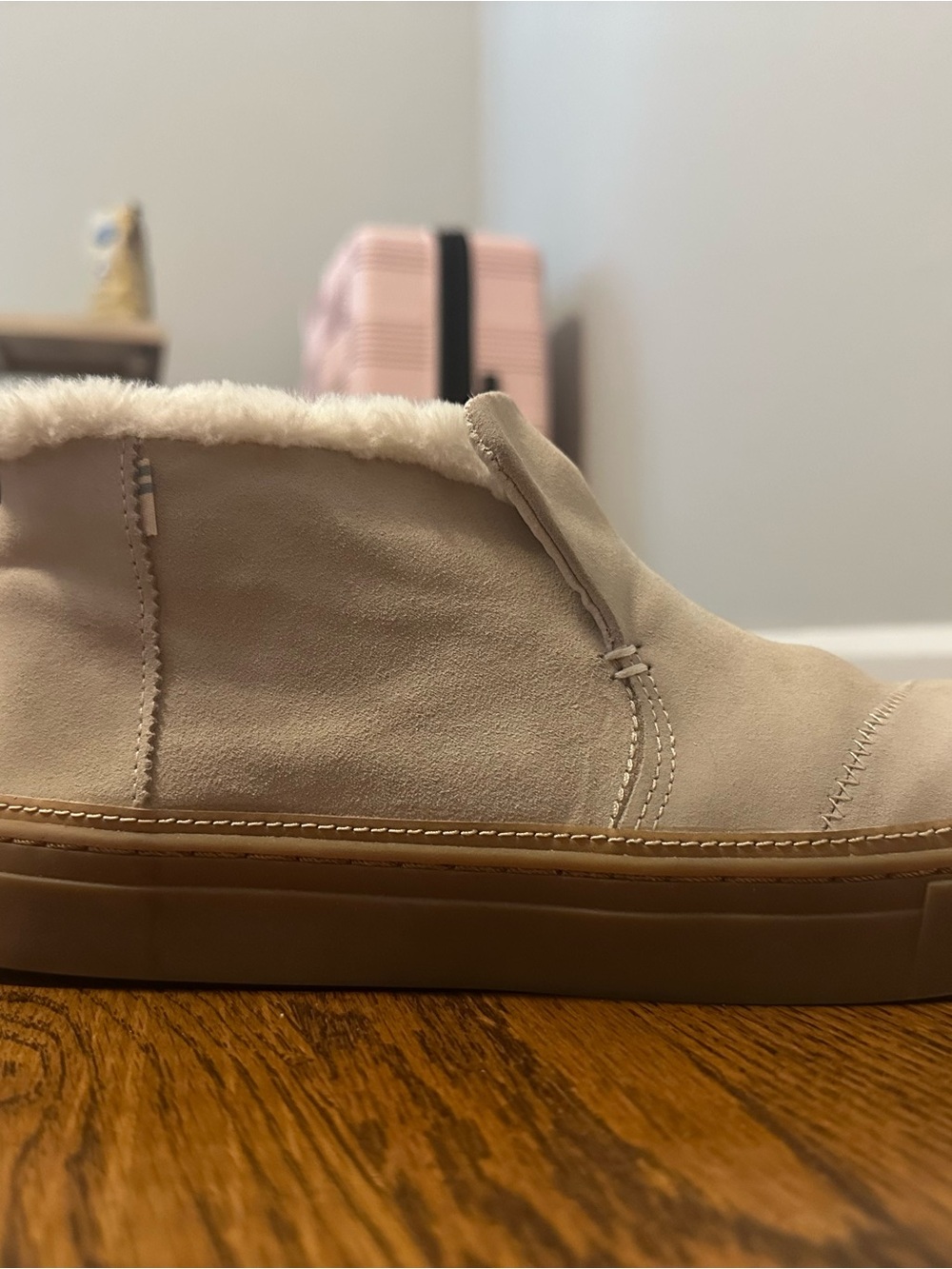 Toms Women's Light Beige Suede Fleece-Lined Slip-On - Picture 1 of 5
